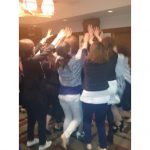 はつらつとした女性