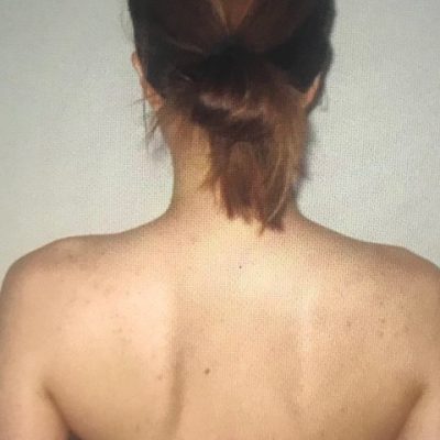 背中で年齢の見え方が変わる！