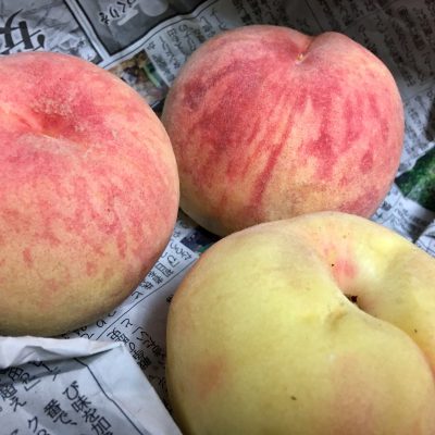 『夏バテには桃』