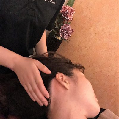 美髪と小顔の頭皮ケア