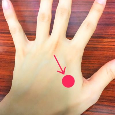 花粉症で首も短くなっちゃうかも!?