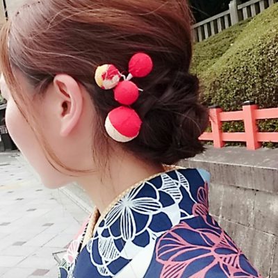 顎を動かして小顔に