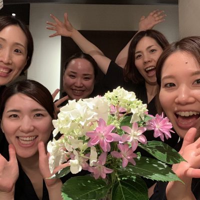 私達がお待ちしてます♪