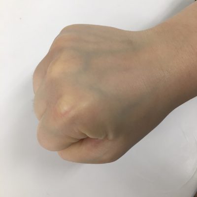 セラピストの習慣～その肩こりもしかして指から？～