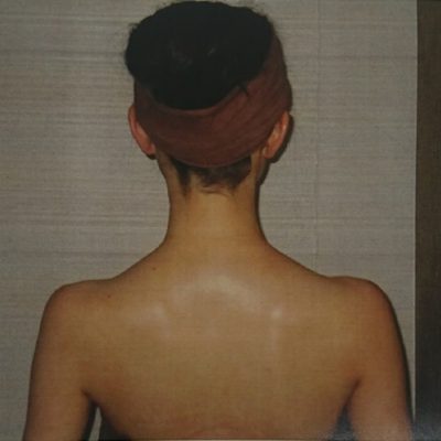 花嫁さんの美背中！