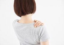 ” 首肩こり解消でめぐり美人♪９月に始める簡単ケア “